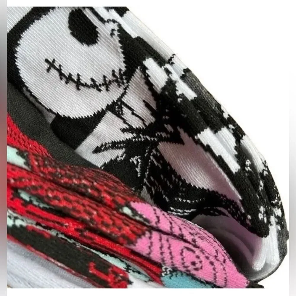 NWT Disney Women’s Teens Ankle Socks 6 Pr Nightmare Before Christmas- Size 6-11